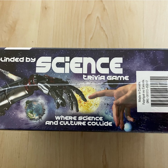 Blinded by SCIENCE Trivia Game - New - Picture 3 of 4